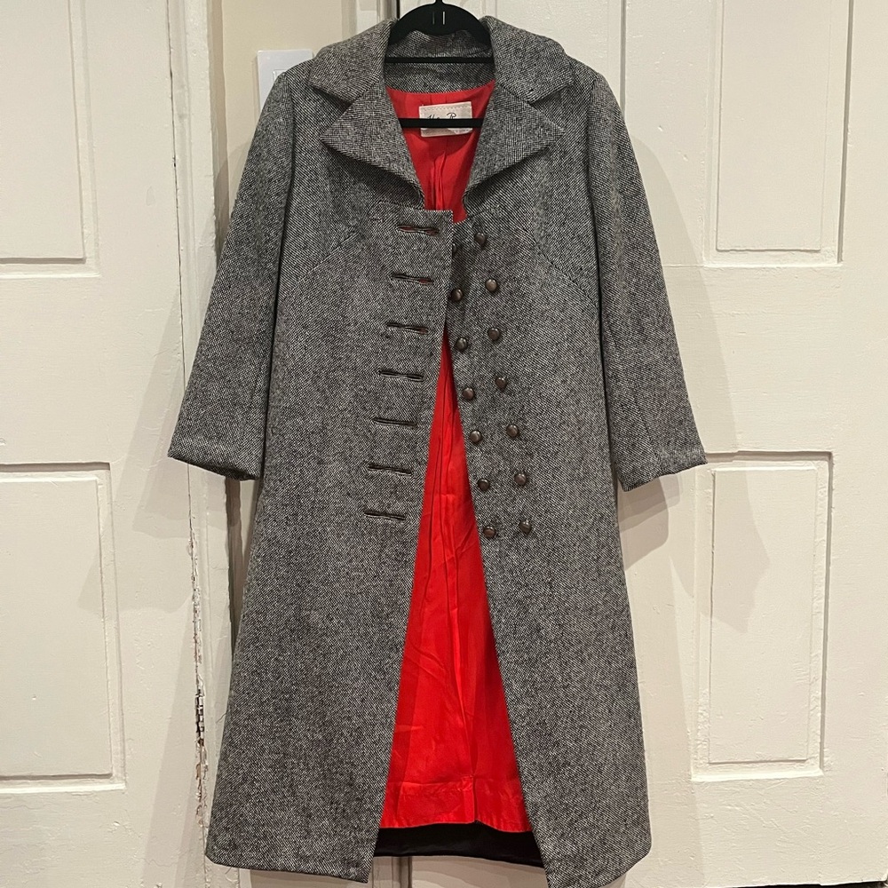 Helen Rose Vintage 1950s Wool Coat & Matching Scarf Set – Red Satin Lining